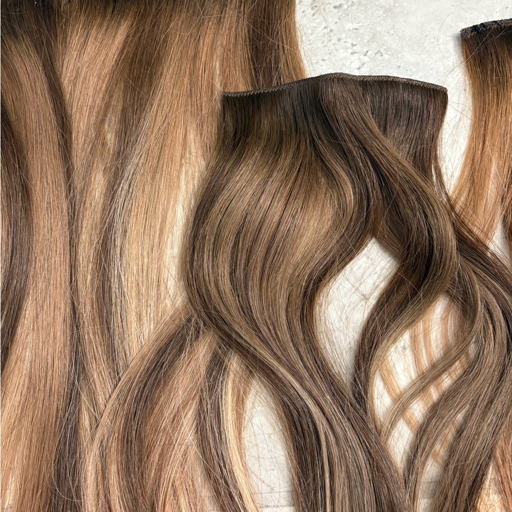 BELLAMI 20” Flex Weft Hair Extensions - Chocolate Coconut Brûlée - Picture 3 of 8